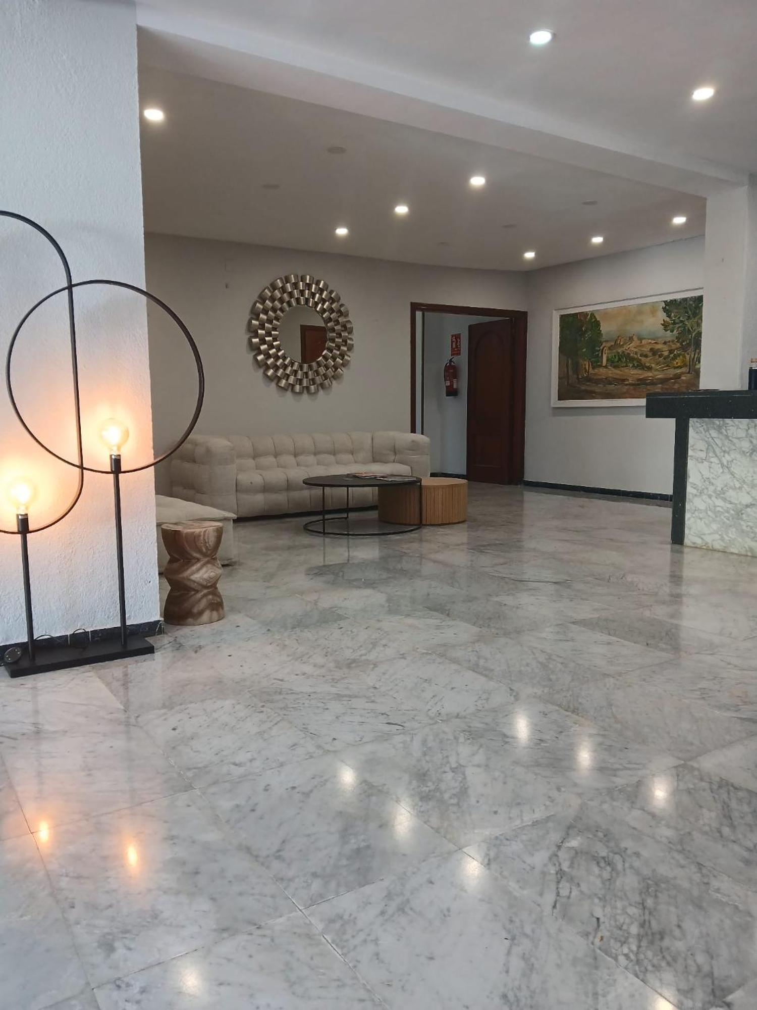 San Martin Hotel Altafulla Buitenkant foto